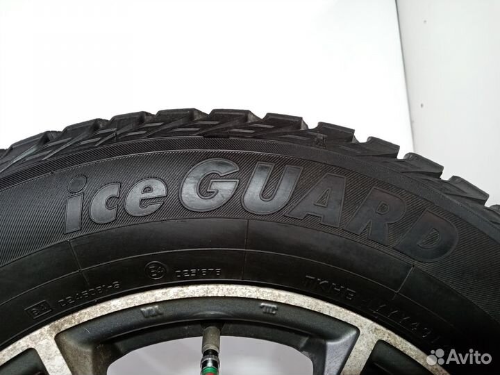 Yokohama Ice Guard Stud IG55 215/65 R16