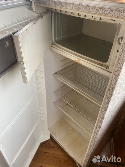 Холодильник бу