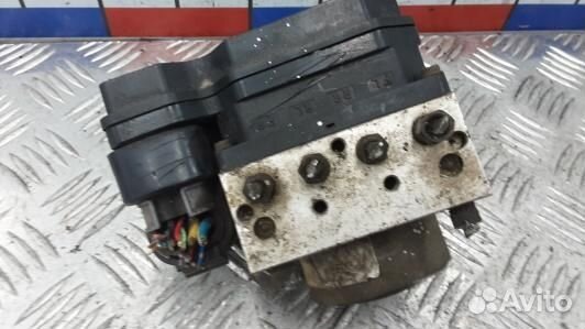 Блок ABS nissan X-trail T30 (TML18KW01)