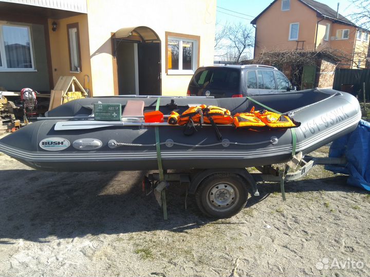 Лодка Bush, мотор, прицеп