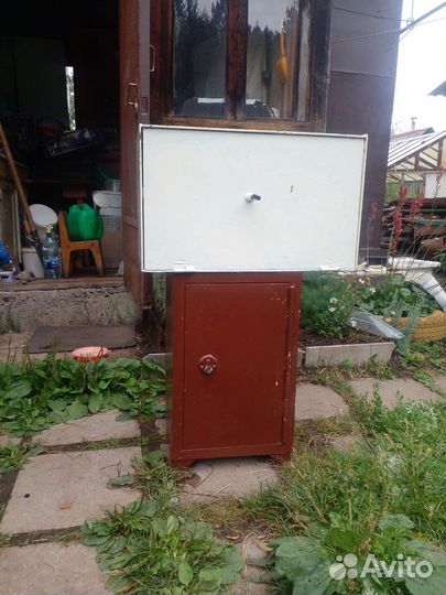 Оружейный сейф для пистолета