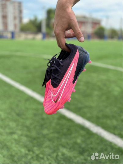 Бутсы Nike Phantom GX pink