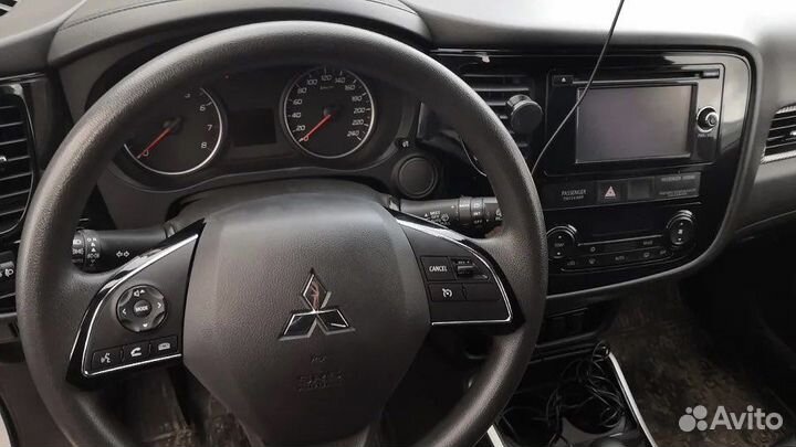 Кнопки на руль ASX 16-20гг круиз и мультимедиа