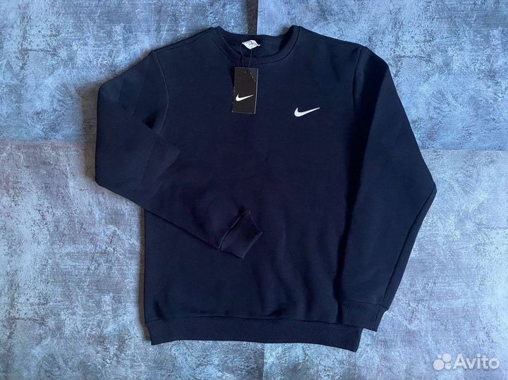 Свитшот Nike с начесом