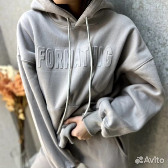 Спортивный костюм