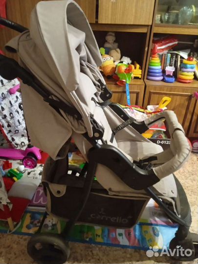Прогулочная коляска carello