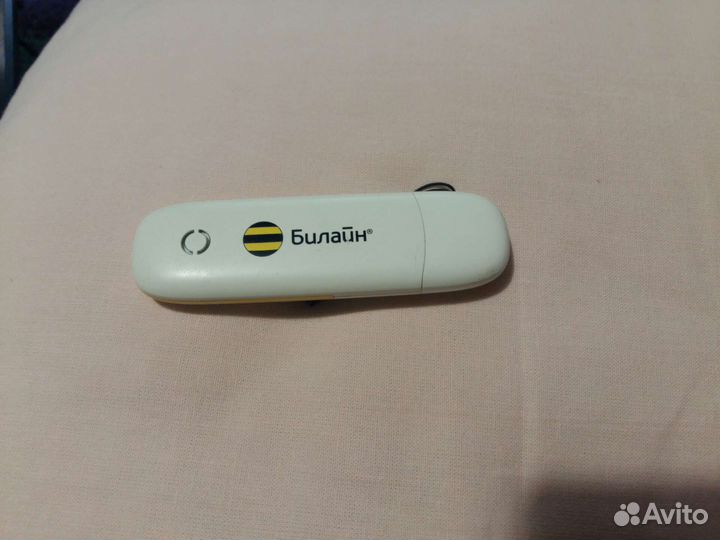 Продаю модем zte MF190
