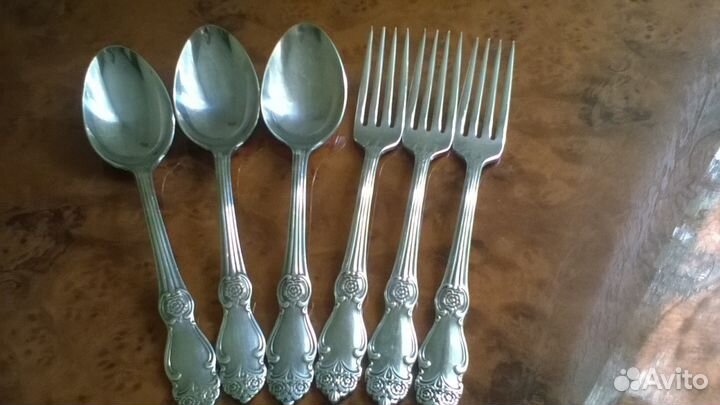 Столовые приборы