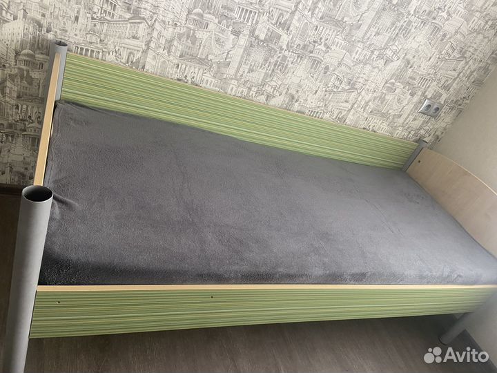 Продаю кровать