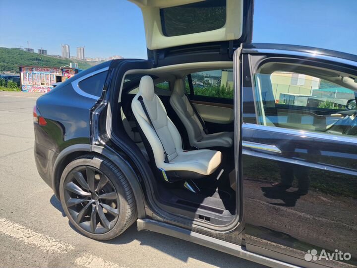 Tesla Model X 329 л.с. AT, 2019, 50 000 км