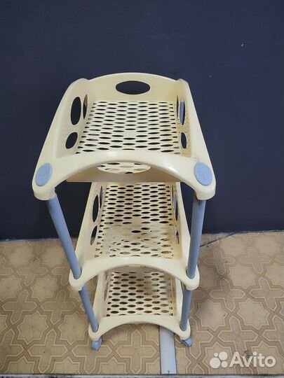 Этажерка пластиковая