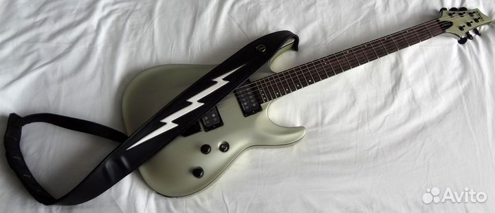 Электрогитара Schecter Stealth C-1 с комплектом