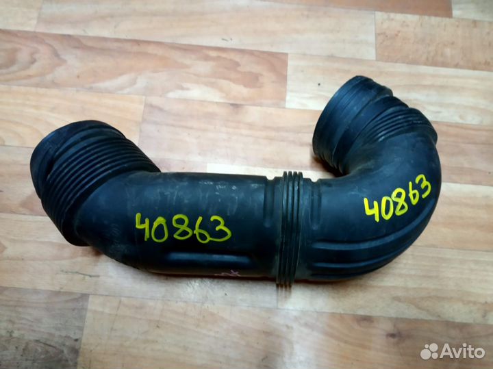 Патрубок воздушный Audi/ Q7/ 4LB/ 2007-2015г./ Vol