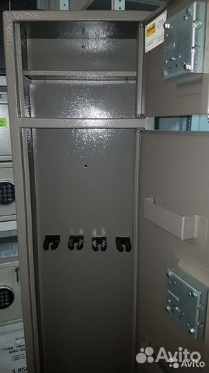 Сейф оружейный Д-7 Е на 4 ружья