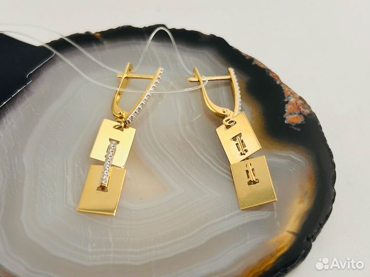 Золотые серьги