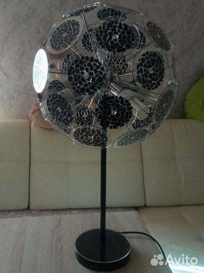 Декоративный, настольный светильник