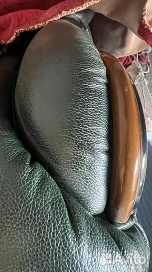 Диван кожаный