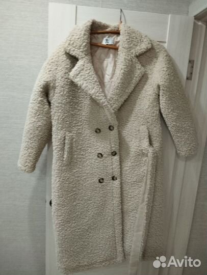 Пальто женское размер 48