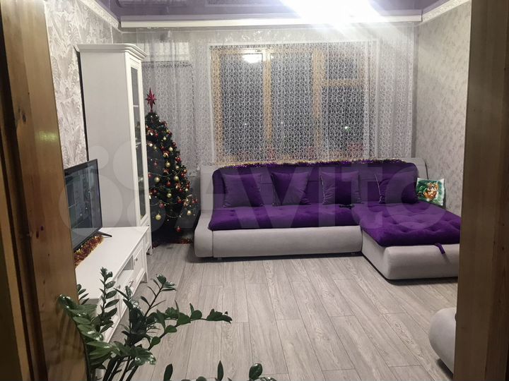 3-к. квартира, 53 м², 3/3 эт.