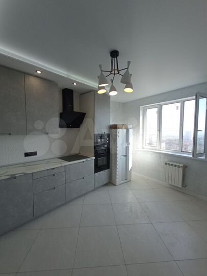 2-к. квартира, 77 м², 20/23 эт.