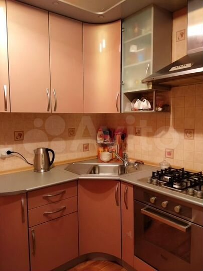 3-к. квартира, 70 м², 4/10 эт.