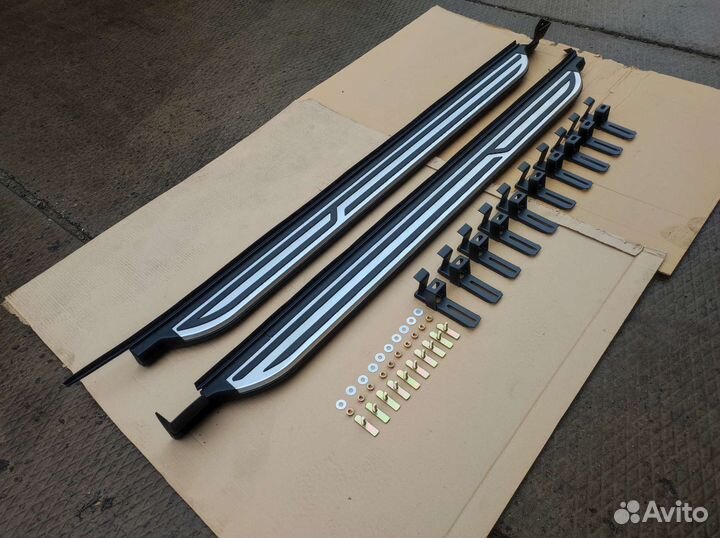 Пороги, подножки Volkswagen Tayron 2022-нв (новые)