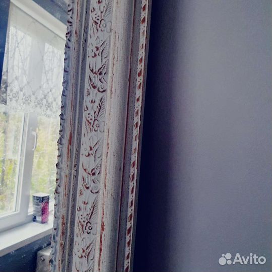 Зеркало настенное в раме