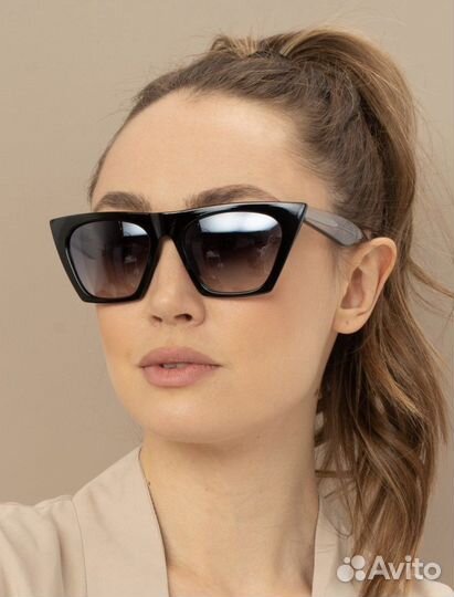 Солнцезащитные очки женские новые