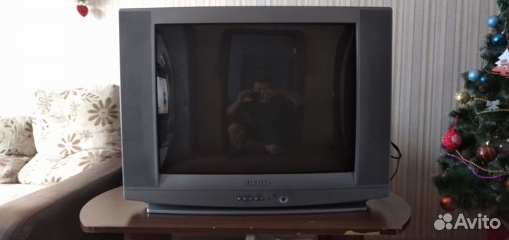 Телевизор samsung