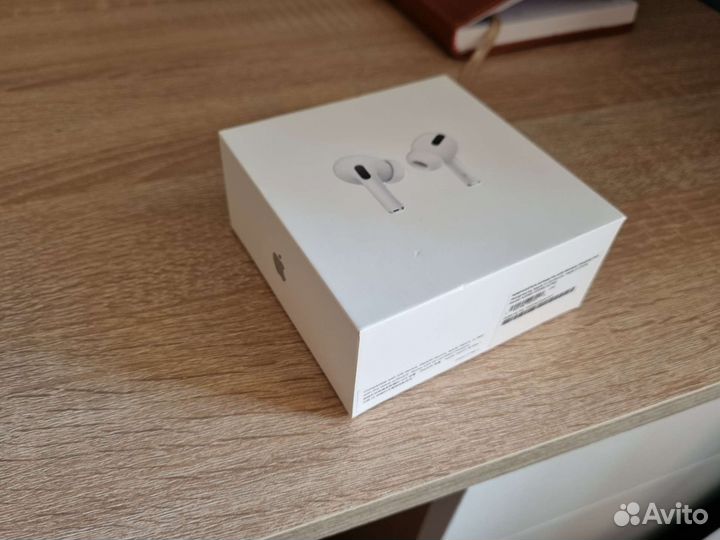 Беспроводные наушники Airpods pro