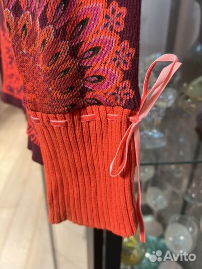 Кофта женская