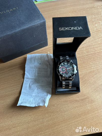 Часы sekonda
