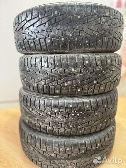 Nokian Tyres Hakkapeliitta 7 SUV 225/65 R17 106L