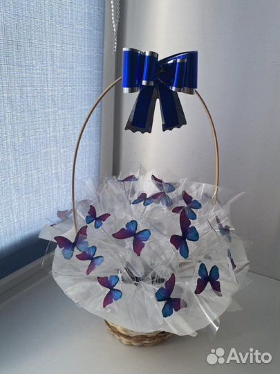 Букет из бабочек в коробке