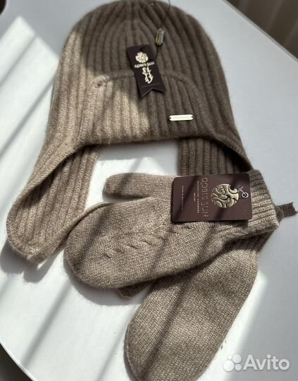 Комплект кашемир шапка и варежки