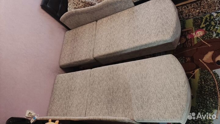 Продам две детских Кушетки с раздвижным спальным м