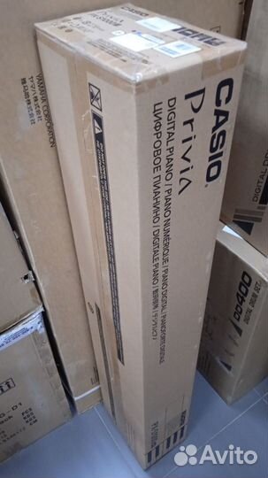 Цифровое пианино Casio Privia PX-S1000 в Коробке