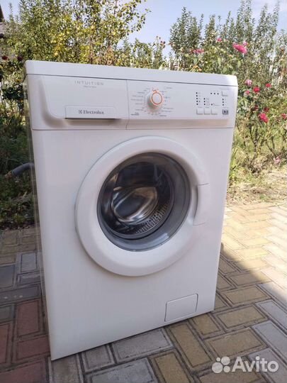 Стиральная машина Electrolux