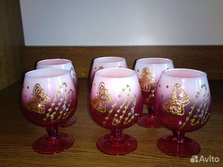 Набор бокалов и рюмок для вина