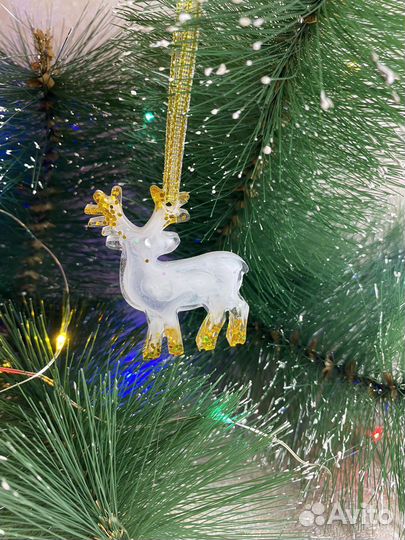 Новогодние елочные игрушки