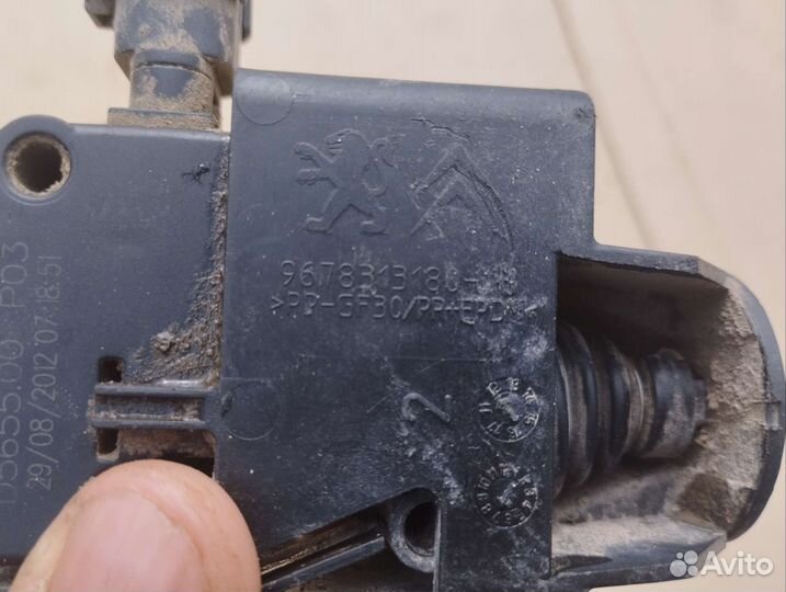 Активатор лючка бензобака Peugeot 408