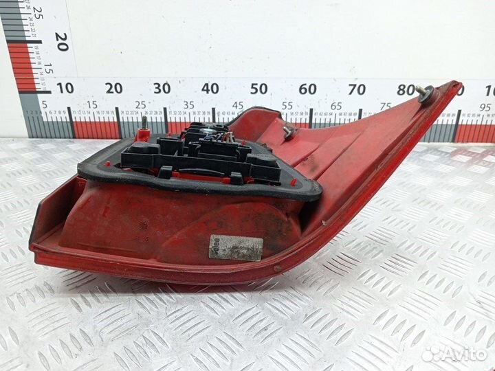 Фонарь задний левый для Volkswagen Golf 4