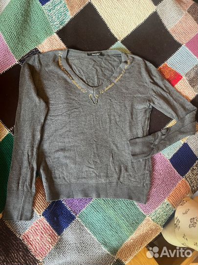 Серая кофта - свитер короткая