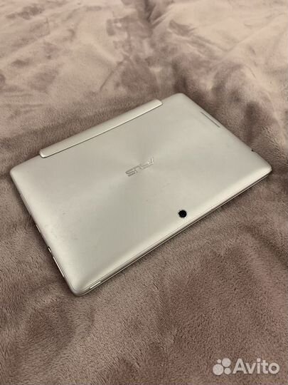 Планшетный компьютер Asus