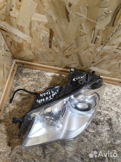 Фара Левая Фольксваген Туран 1 рестайлинг ксенон