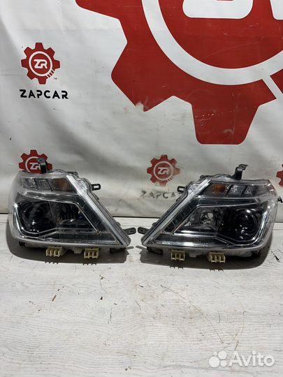 Nissan Patrol Y62 Фара L/R