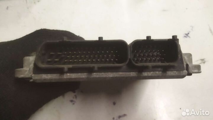 Блок управления двигателя Skoda Octavia A4 1997-00