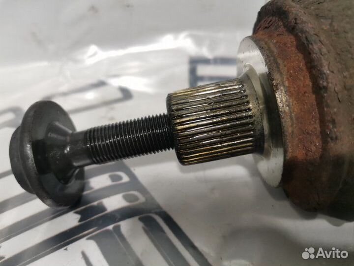 Полуось (привод в сборе) задняя Audi A6 (C6,4F) 2