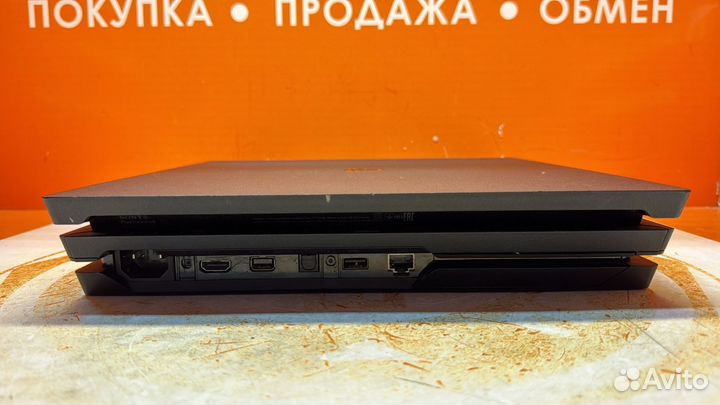 Sony PlayStation 4 Pro 1000 гб (CUH-7108B)