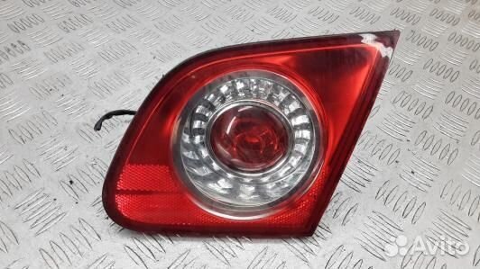 Фонарь правый крышки багажника volkswagen passat B